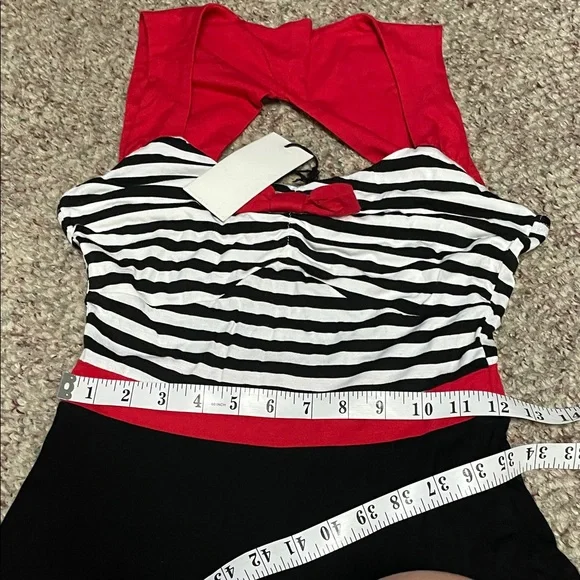 Sourpuss new retro look Black and Red Dress with Bow Detail - Picture 4 of 8